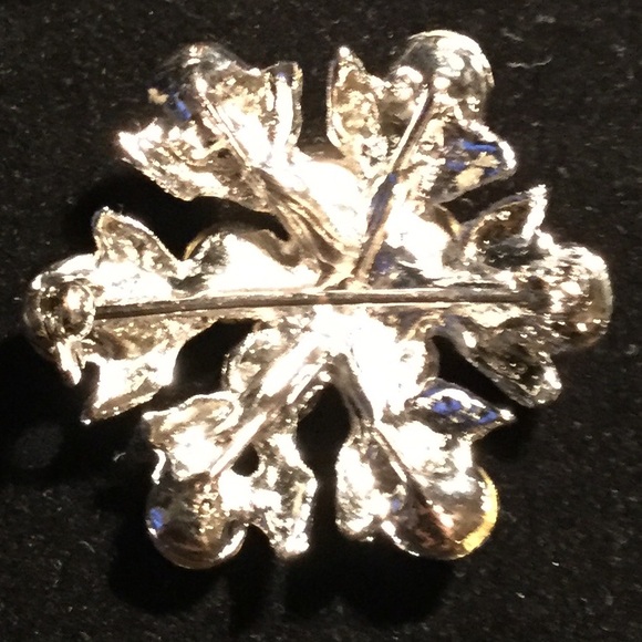 Gem Stone Brooch - Picture 3 of 3